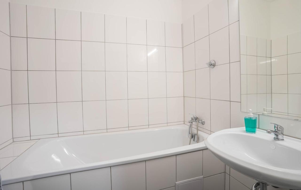 Ruesuite - Gemuetliches Apartment In Ruettenscheid Essen Exteriör bild
